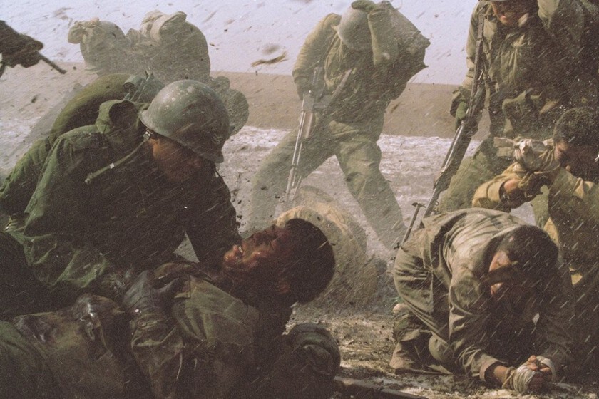La  poco conocida película bélica comparada con 'Salvar al soldado Ryan' que impresionó a Sylvester Stallone: "Es una de mis favoritas"