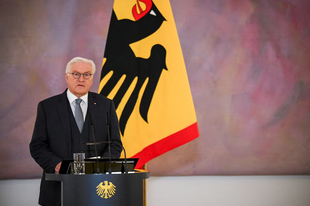 El presidente alemán disolvió el Parlamento y fijó la fecha de las elecciones para el 23 de febrero