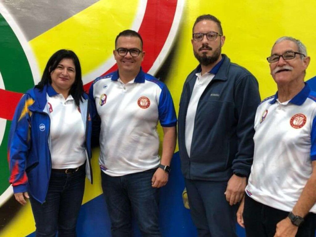 Aracelis León elegida Dirigente del Año