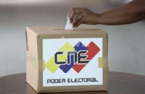 Autoridades ejercen su derecho y votan por sus jueces de paz