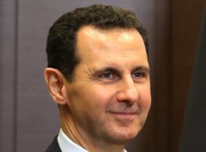 Los principales medios reseñan la caída del Gobierno de Siria tras más de 50 años de dominio