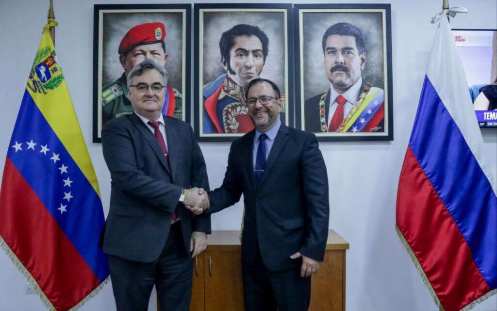 Canciller y el embajador de Rusia revisan agenda de cooperación bilateral