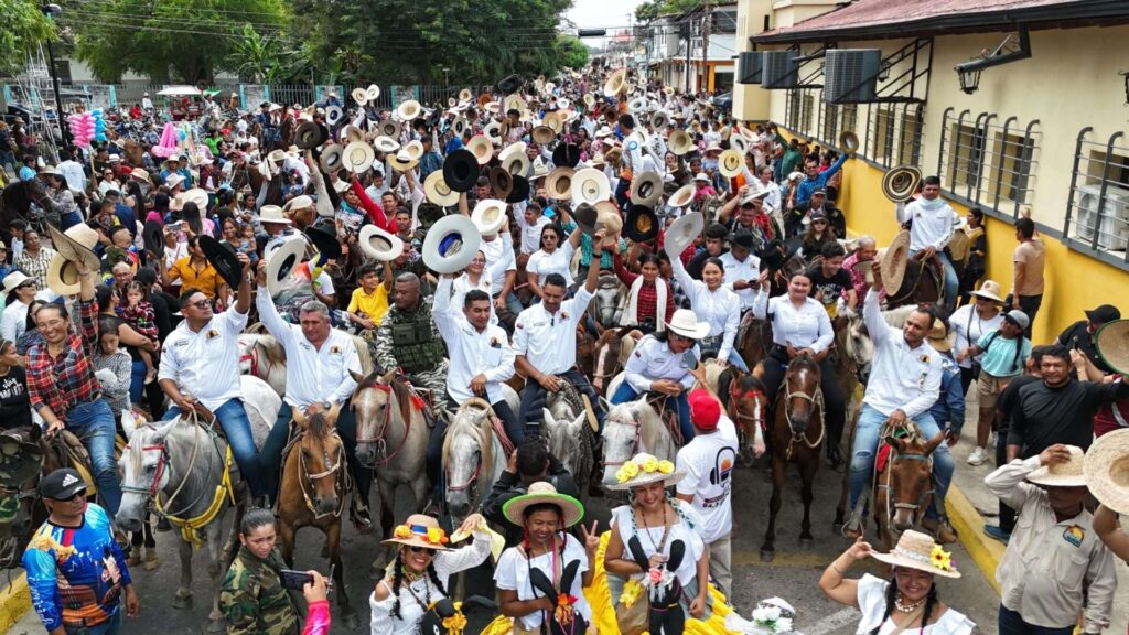 Con cabalgata celebraron Día de la Llaneridad en Apure