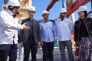 Delegación de Shenzhen visita avance de obras en ZEE de La Guaira