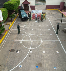 Detuvieron a tres sujetos con 60 panelas de droga 