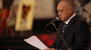 200 años después de Ayacucho se levantan las banderas de los pueblos libres