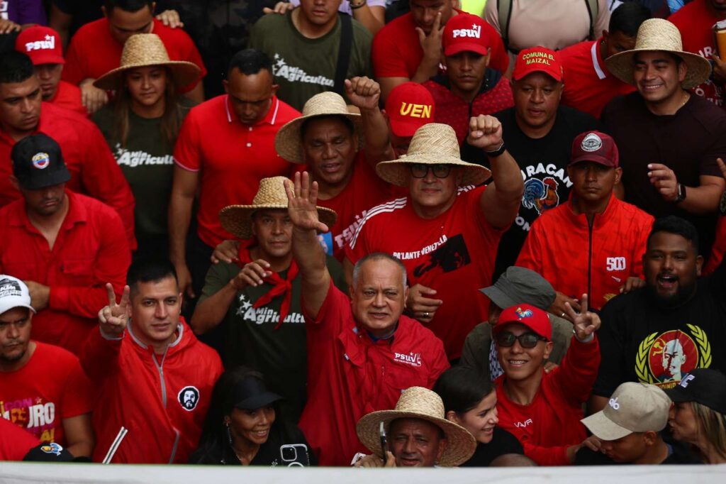 Diosdado Cabello: Venezuela cada día está más unida (+fotos)