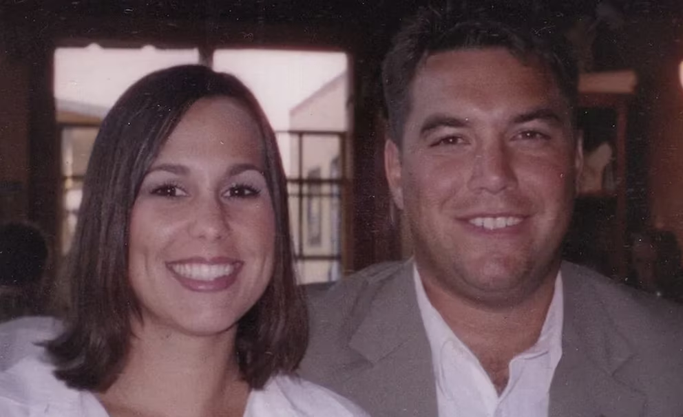 Un asesinato, una novia embarazada y una amante desconfiada