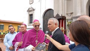 El Gobernador del Táchira dio la bienvenida al nuevo obispo Lisandro Rivas Durán