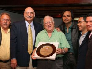 Frases muy buenas y chistes malos