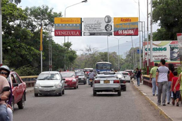 Ministerio de Transporte de Colombia podría otorgar permisos al transporte público binacional venezolano en 2025