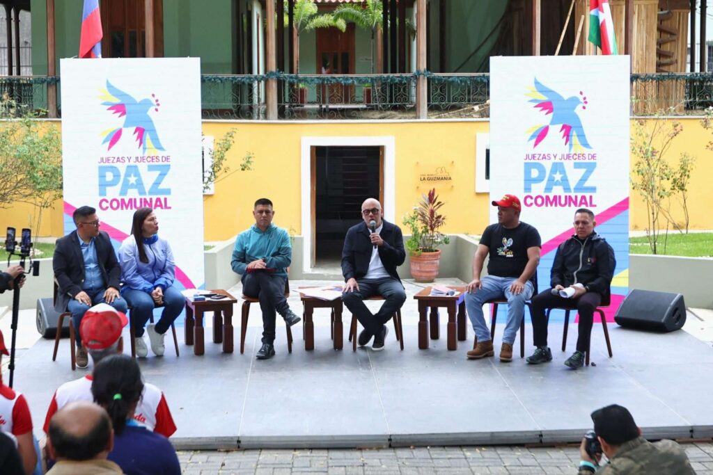 Hoy serán electos 30.000 jueces de paz