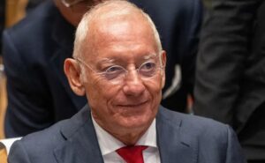 Muere el fundador de Mango, Isak Andic, el hombre más rico de Cataluña, en un accidente de montaña en Barcelona