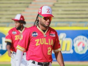 Jackson Chourio anuncia su participación con Águilas