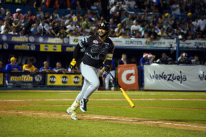 Caracas empató la serie particular con Magallanes