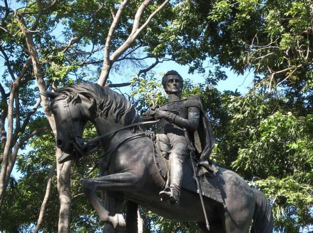 La cota Lil- Bicentenario: Sucre de mar y sol