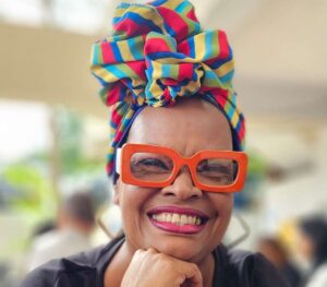 María Gabriela en los calderos de la identidad