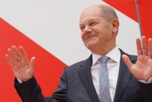 Olaf Scholz pierde la moción de confianza en el Parlamento