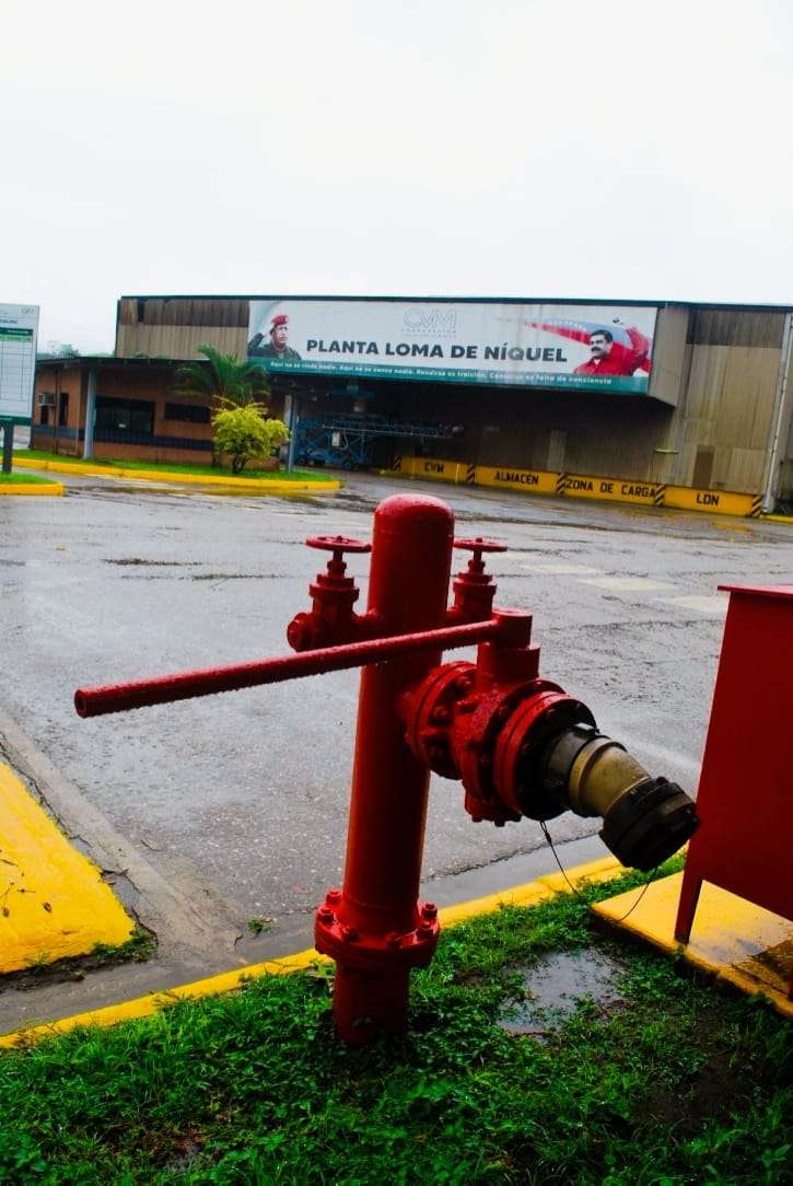 Planta "Loma de Níquel" suscribe contrato con multinacional para elevar niveles de producción