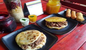 Venezuela destacó con los Tequeños, los Golfeados, la Guasacaca y la Arepa