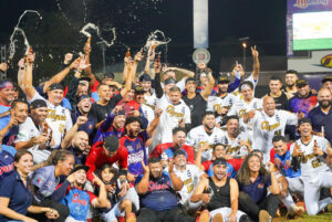 Los Tigres de Aragua fueron contundentes y dejaron fuera del Round Robin a los Leones del Caracas