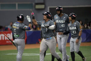 Tiburones de La Guaira recibe una paliza tras la polémica con Guillen y pende de un hilo