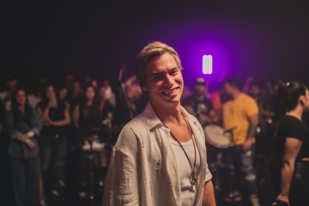 FreeCover y Carlos Baute baten récords con nostálgico concierto virtual