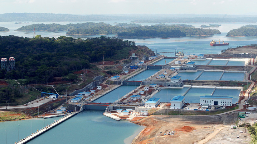 "No hay absolutamente ninguna injerencia ni participación china en nada de lo que tiene que ver con el canal de Panamá"