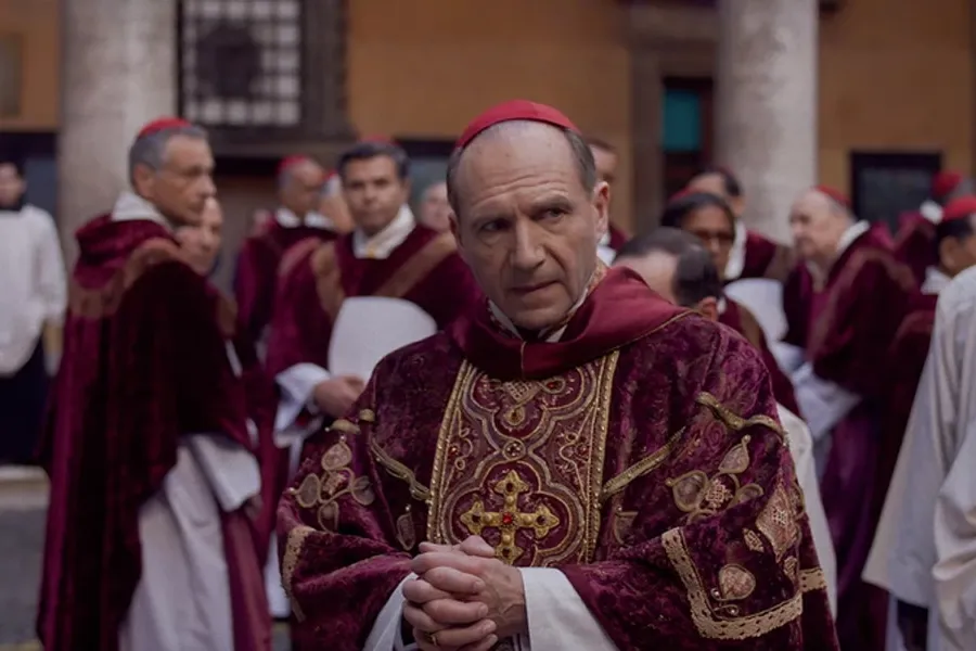 conclave-2024-pelicula-critica