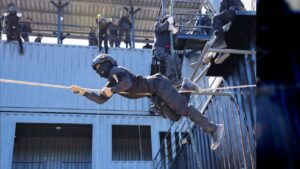 Diosdado Cabello anunció formación de 20 mil comandos de fuerzas especiales