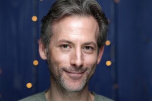 Muere a los 47 años Jeff Baena, cineasta tras títulos como 'Life After Beth' o 'Horse Girl' y esposo de Aubrey Plaza