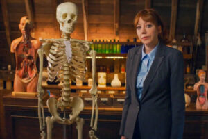 'La vida según Philomena Cunk' (2025), crítica | El retorno de Philomena Cunk a Netflix con su propia película es una de las sorpresas más divertidas que nos va a dar este año