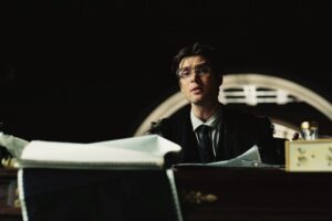 Es una de las mejores trilogías de la historia y relanzó a un personaje que estaba hundido. Tienes en Netflix una de las grandes cimas del cine de superhéroes