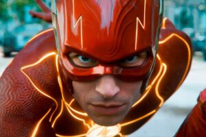 "Warner esperaba traer hasta a tu abuela al cine". El director de 'Flash' explica por qué fracasó la película de DC con Ezra Miller