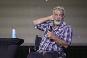 Mel Gibson alaba 'Gladiator' y reivindica uno de los planos más copiados en el cine contemporáneo. "Es profundo y eficaz"