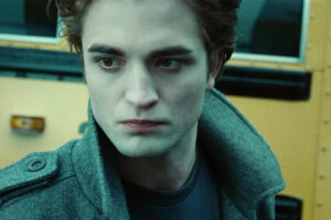 "¿Todavía seguís anclados en esa mierda?". Robert Pattinson increpa a todos los que siguen riéndose de 'Crepúsculo' hoy en día