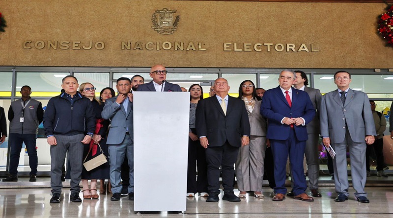 Comisión Especial Electoral de la AN entrega propuesta de cronograma al CNE