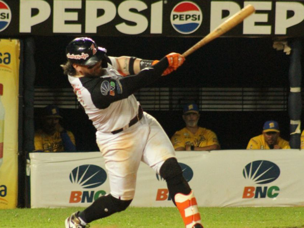 Andrés Chaparro acecha el récord de Eliezer Alfonzo en playoffs