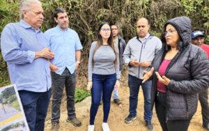 Avanza construcción de muro de contención en El Hatillo