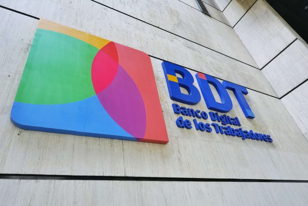 BDT ofreció asesoría a residentes de Higuerote