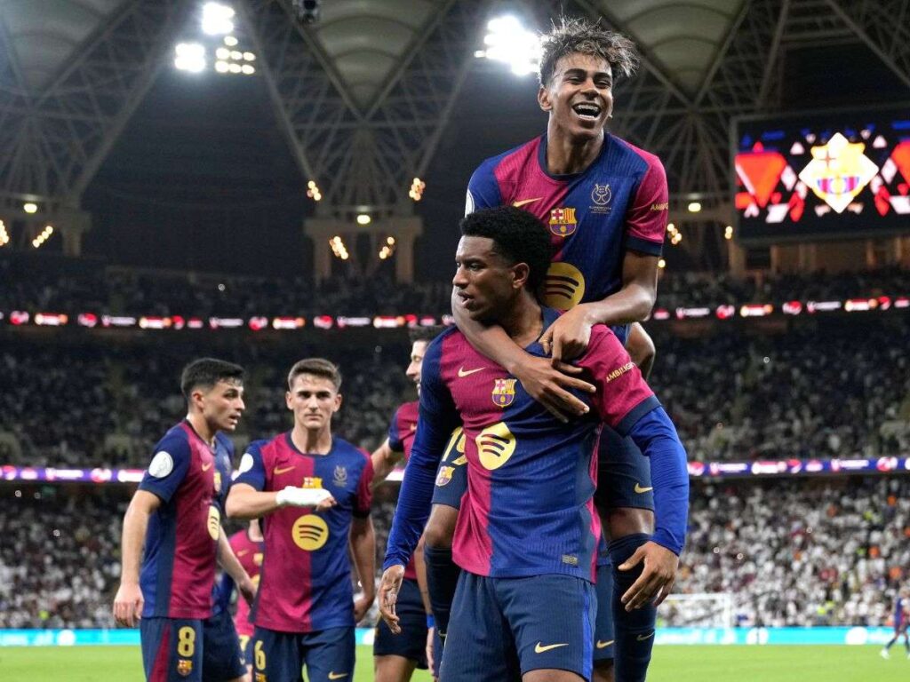 Barcelona aplastó al Madrid en la Supercopa de España