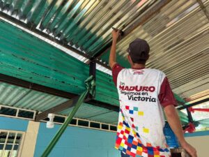 Bricomiles rehabilitan 39 instituciones educativas en Trujillo