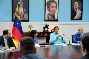 Consejo Nacional de Economía se declara en sesión permanente