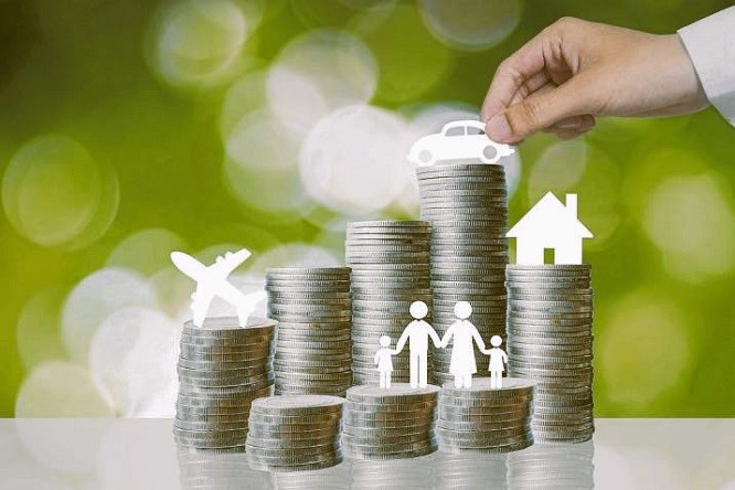 Luis Alberto Pérez González - ¡Establece metas de ahorro realistas y alcanza tus sueños financieros! - FOTO