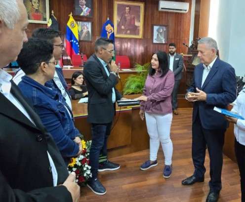 Desde los concejos municipales impulsarán procesos de paz