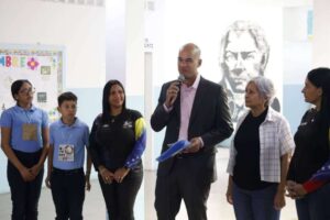 Este 7 enero estudiantes del país regresan a las aulas