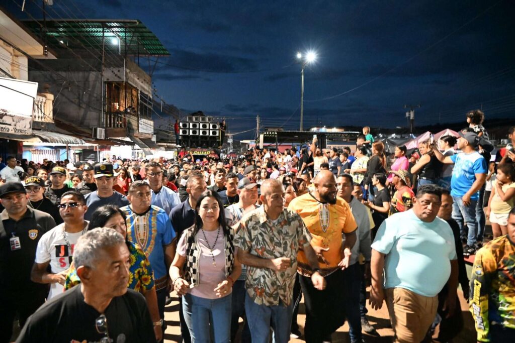 Grito de Carnaval tomó las calles de El Callao