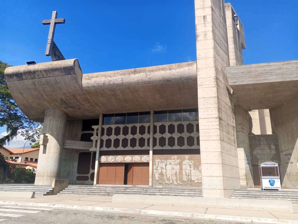 Iglesia prepara ordenamiento de nuevo obispo de San Felipe