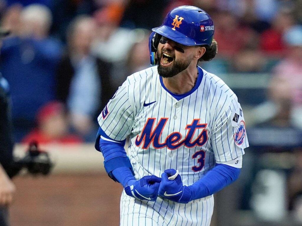 Jesse Winker llegó a un acuerdo para regresar con los Mets