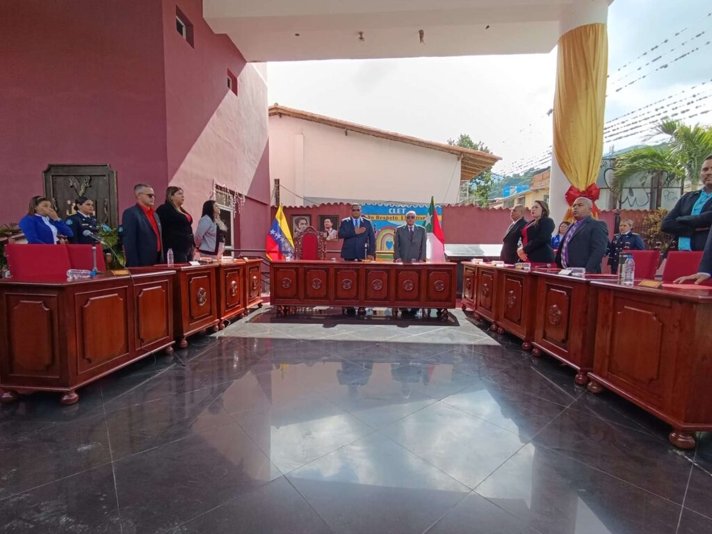 Junta directiva del Consejo Legislativo de Trujillo fue ratificada